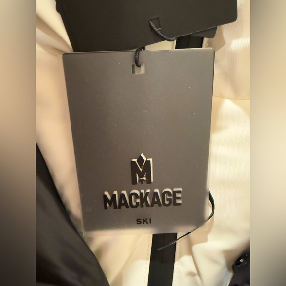 NWTs Mackage Elita-NFZ Down Ski Jacket. Off-White. Sz. XL - Picture 11 of 12